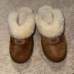 Preowned Ugg Slippers